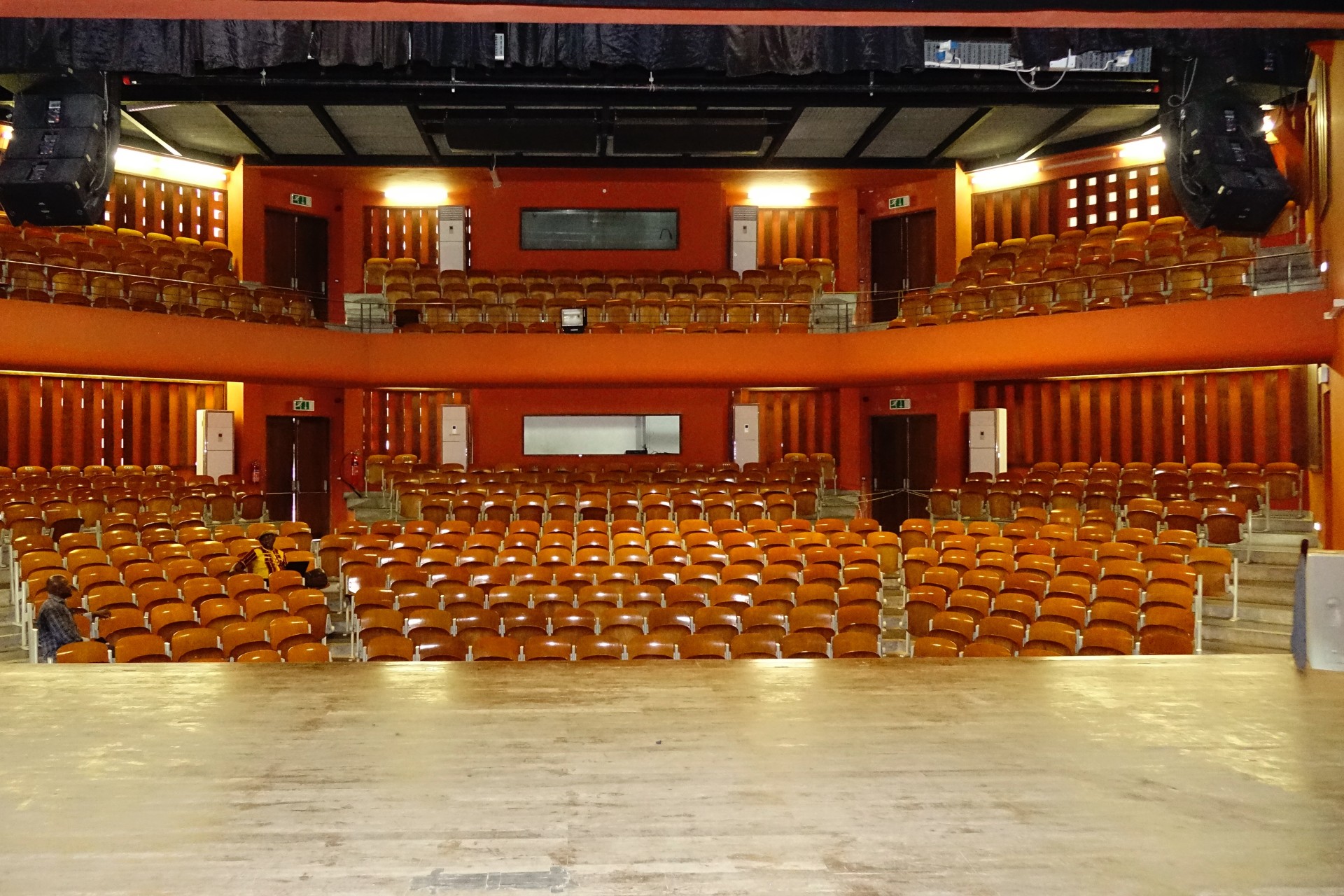 A photo of the interior of the Tanzanian national museum